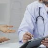 В Мукачеві пацієнтів закликають відмовитись від «подяк» лікарням (Відео)